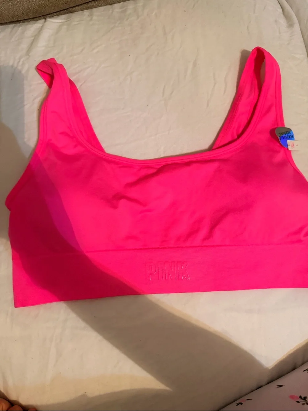Victoria's Secret PINK Seamless Scoop Sports Bra - Neon Pink LARGE